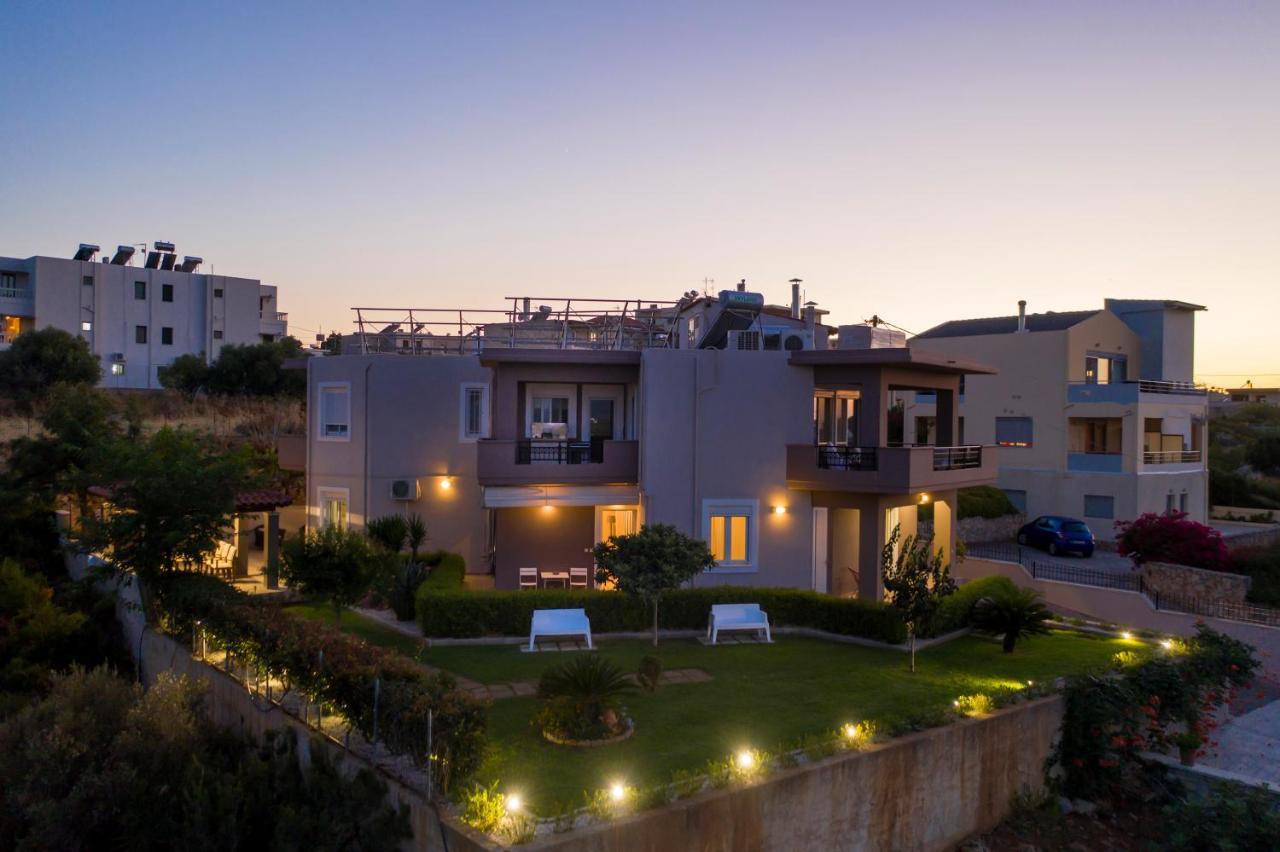 Tholos * Chrissi Akti Chania